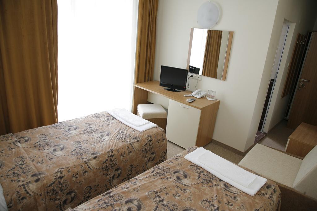 Melsa Coop Hotel Nesebar Esterno foto