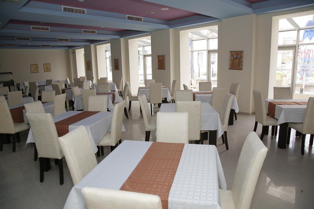 Melsa Coop Hotel Nesebar Esterno foto